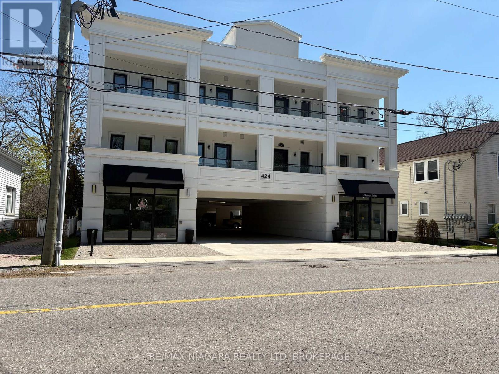 207 - 424 Ridge Road N Property Photo 1