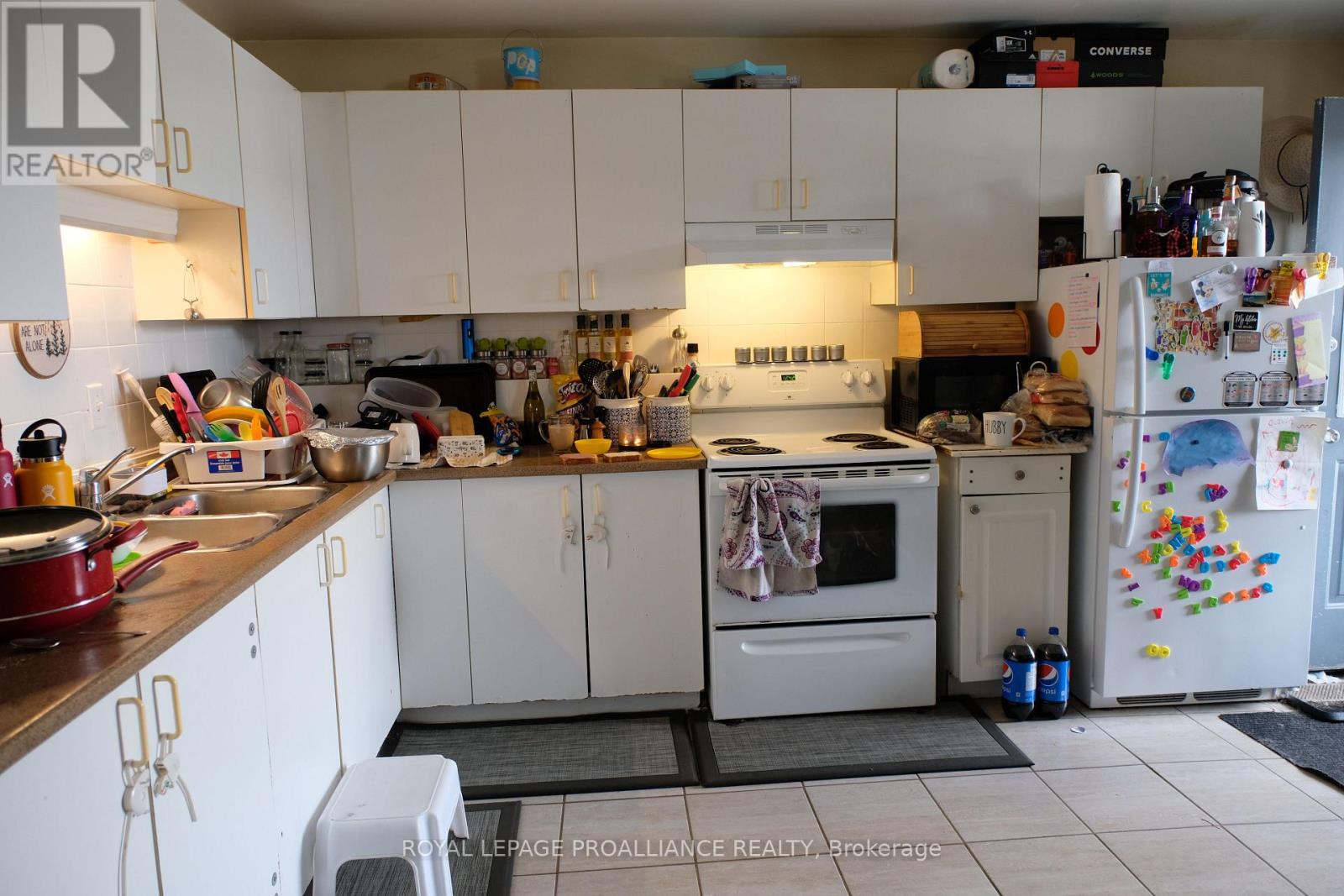 60 Wallbridge Crescent Property Photo 9