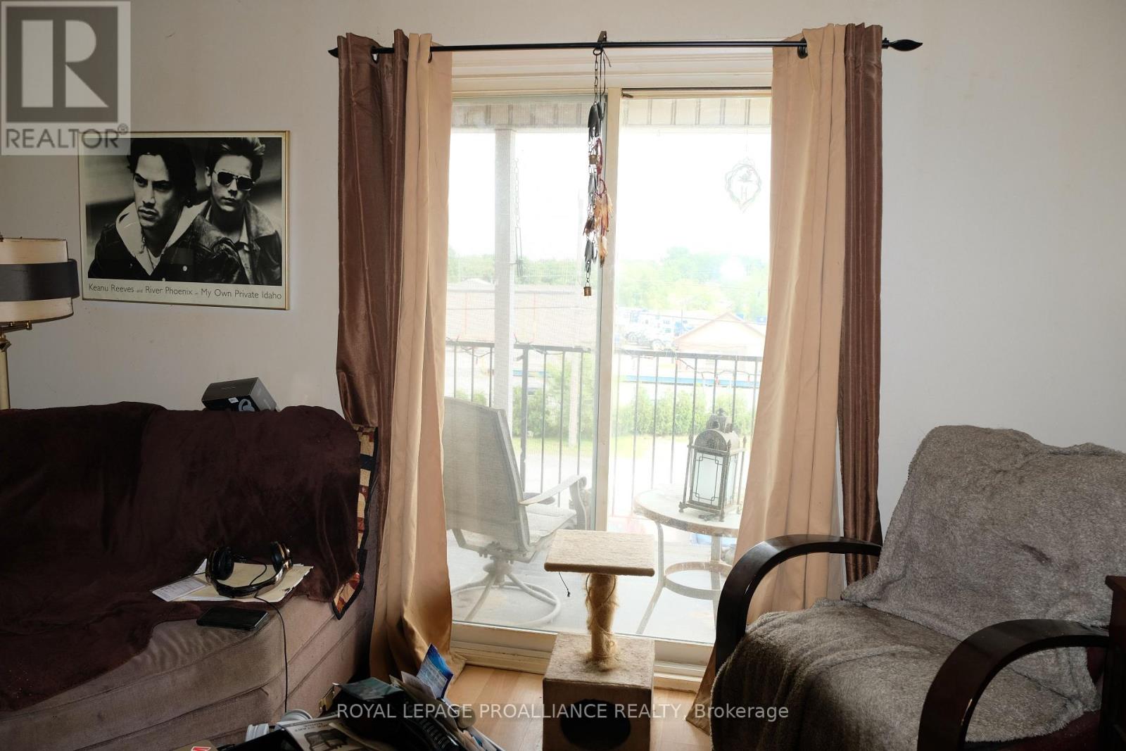60 Wallbridge Crescent Property Photo 25