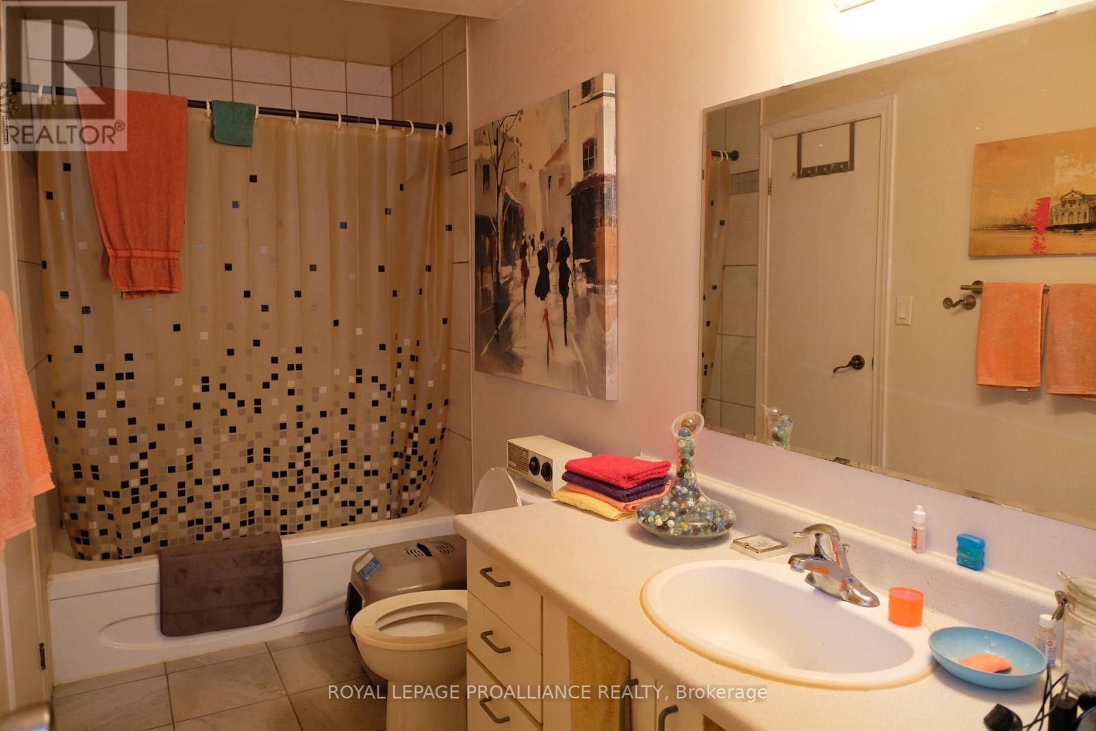 60 Wallbridge Crescent Property Photo 29