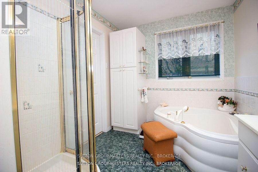 4907 Alex Mclean Lane N Property Photo 20