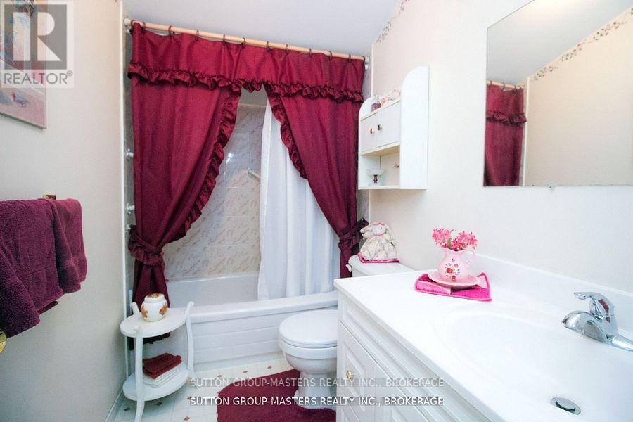 4907 Alex Mclean Lane N Property Photo 25