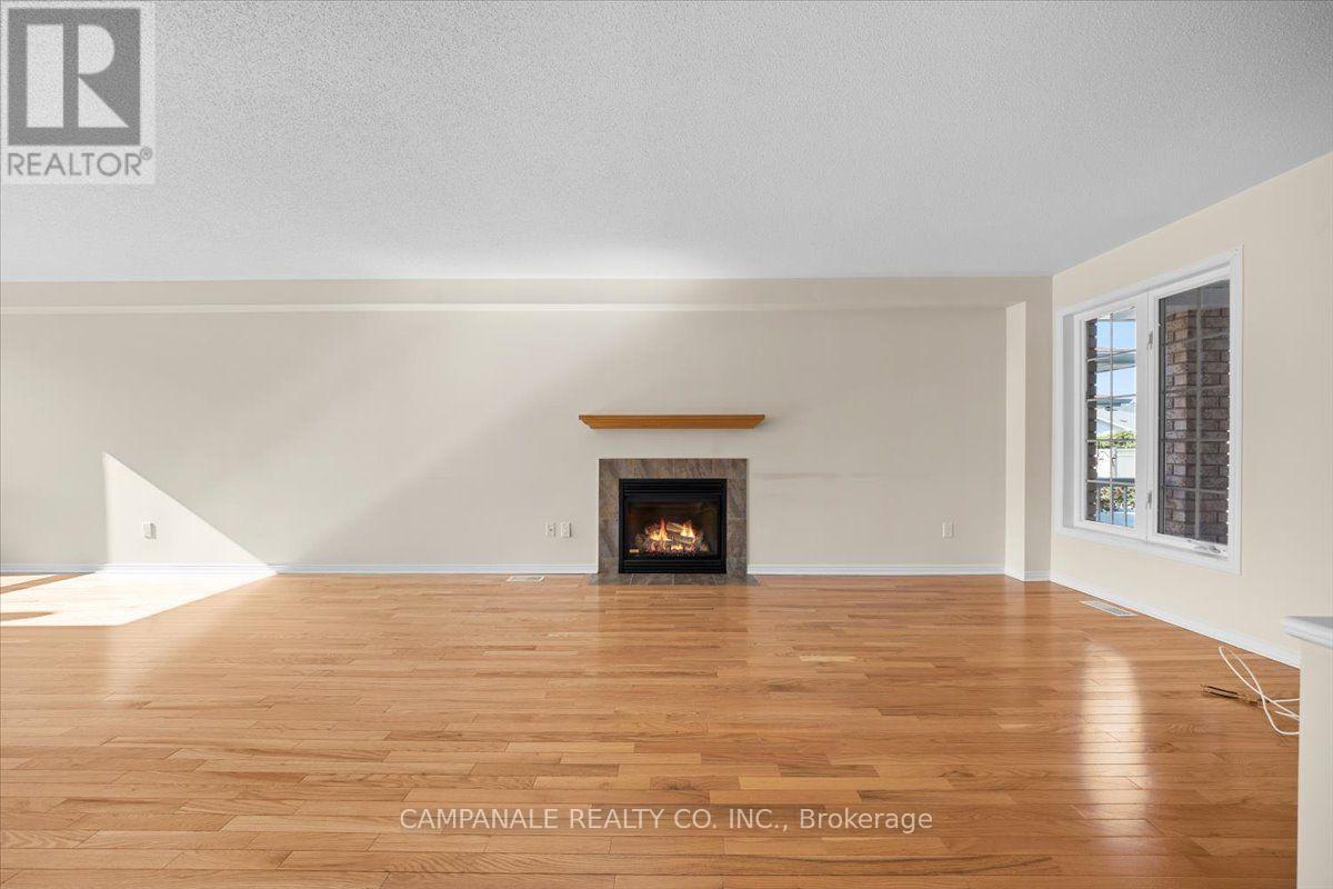104 Wolff Crescent Property Photo 6