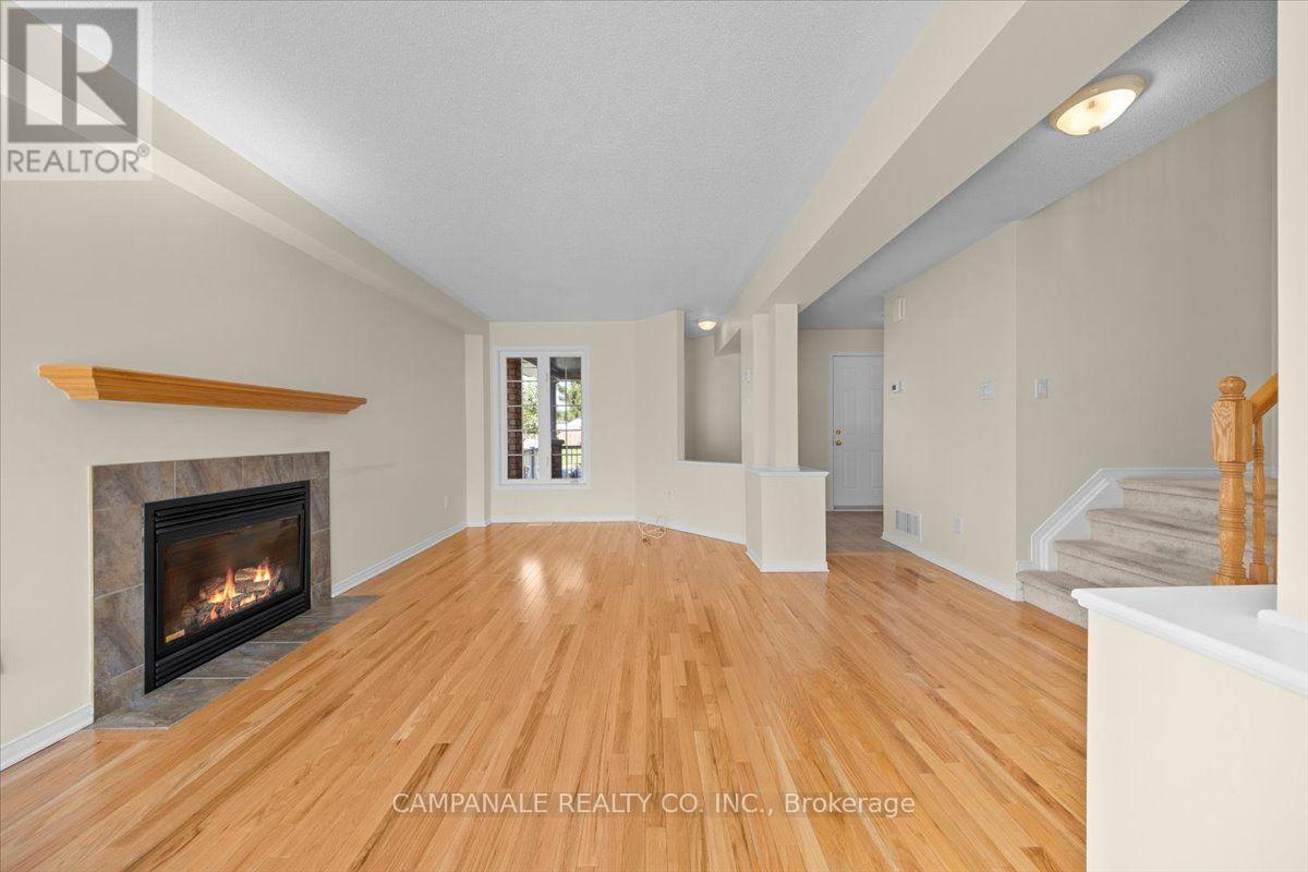 104 Wolff Crescent Property Photo 7