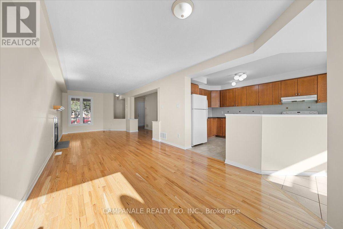 104 Wolff Crescent Property Photo 9