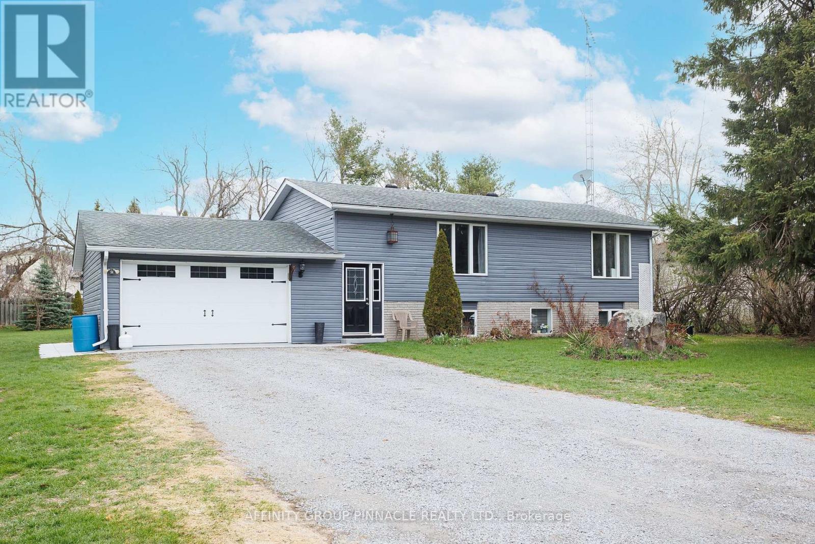 7 Hawk Street Property Photo 1