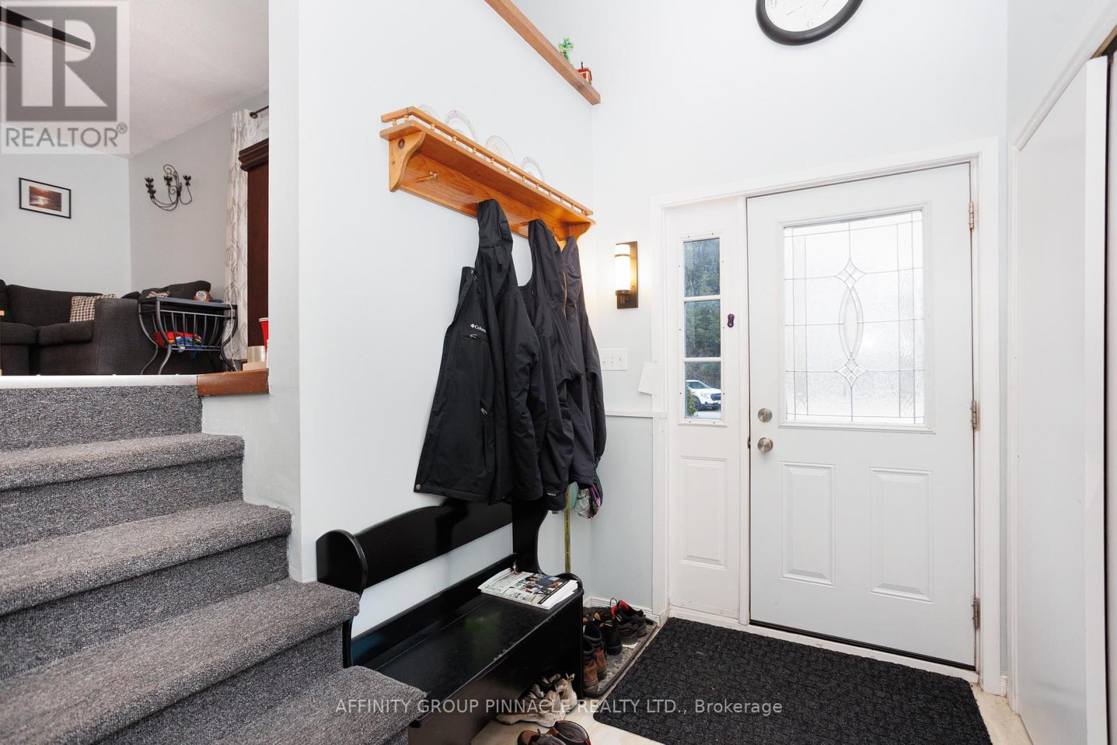 7 Hawk Street Property Photo 3