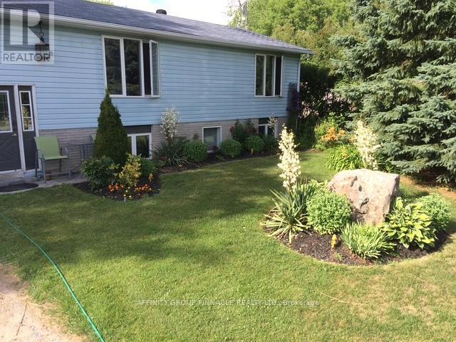 7 Hawk Street Property Photo 37
