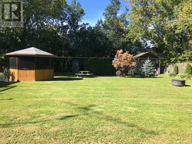 7 Hawk Street Property Photo 40