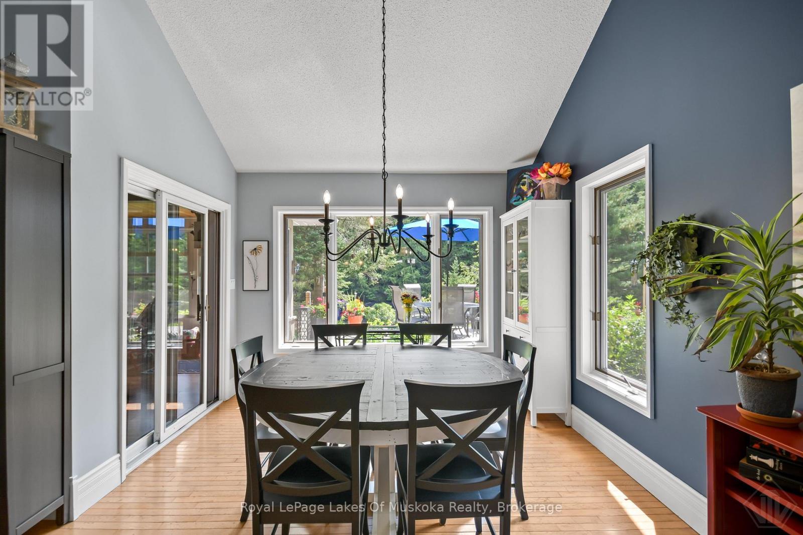 15 Summer Lane Property Photo 11