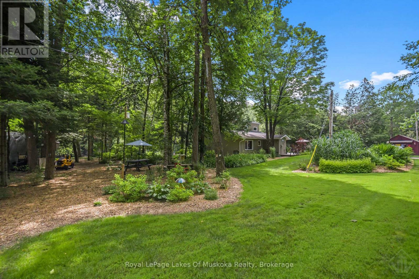 15 Summer Lane Property Photo 32