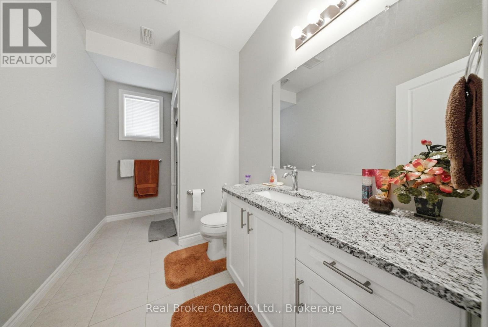 360 Dover Avenue Property Photo 27
