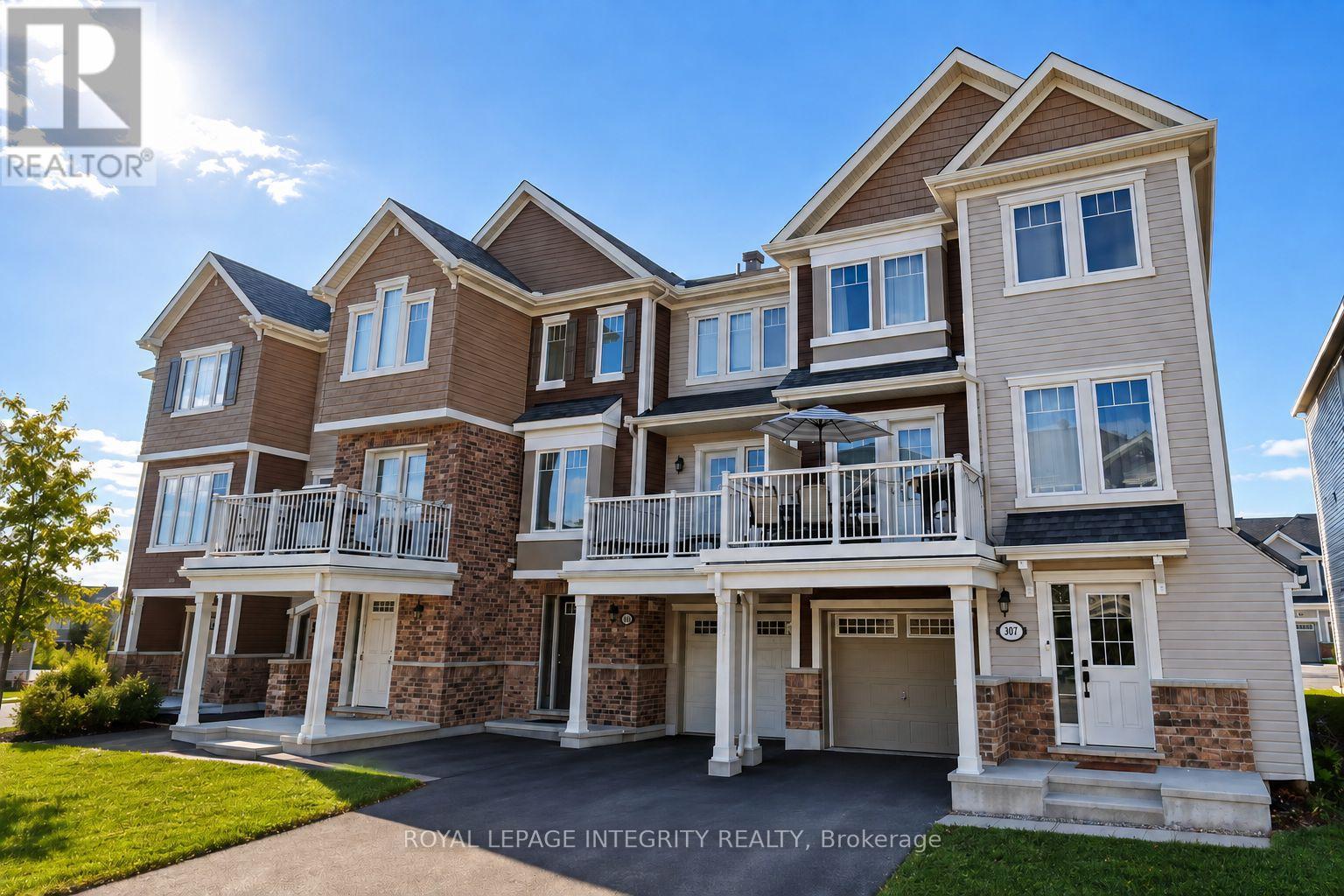 307 PUMPKINSEED CRESCENT Property Photo 1