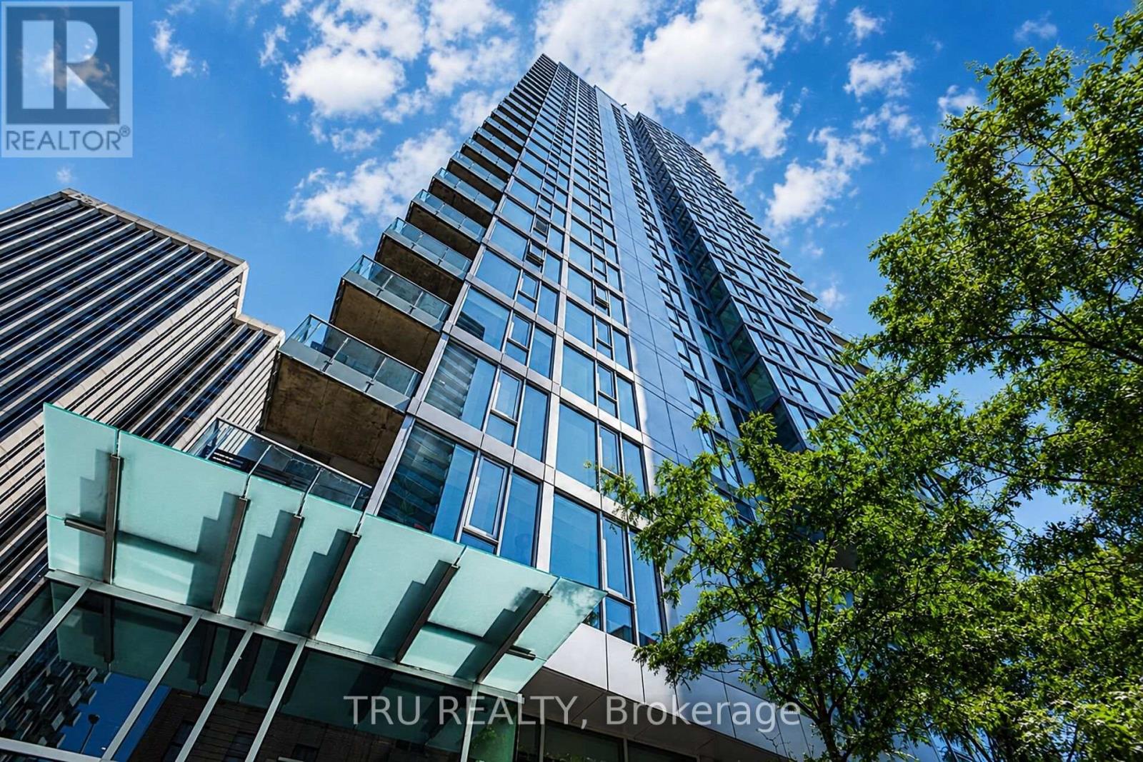 1110 - 179 METCALFE STREET
