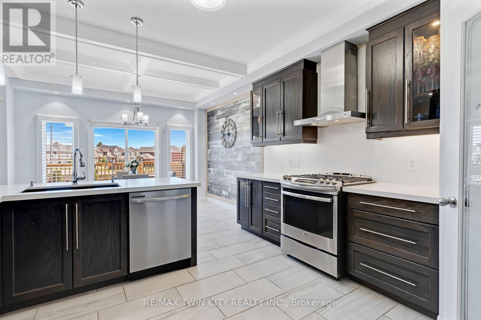 59 Netherwood Road Property Photo 17
