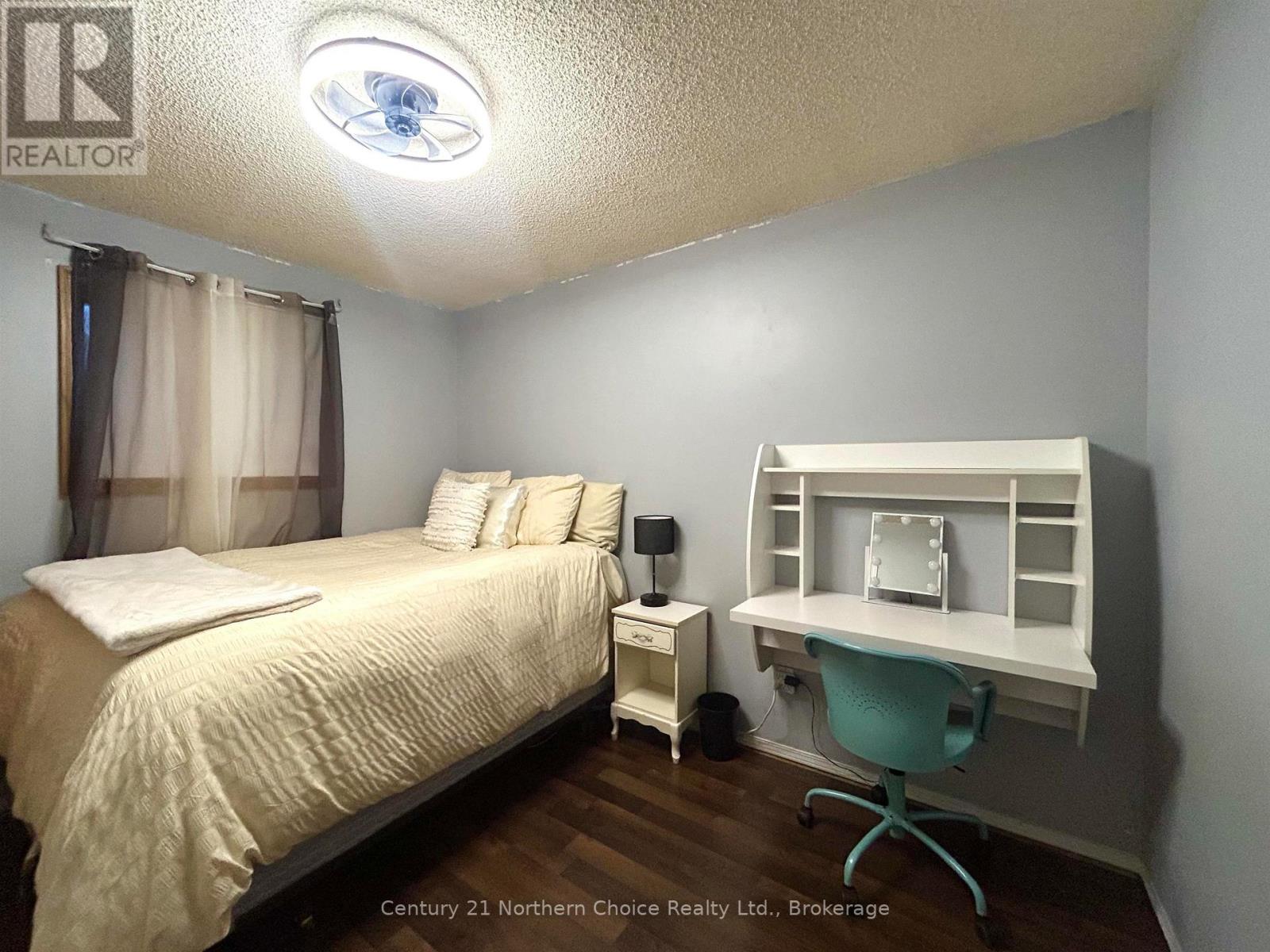 554 Elm Avenue Property Photo 15