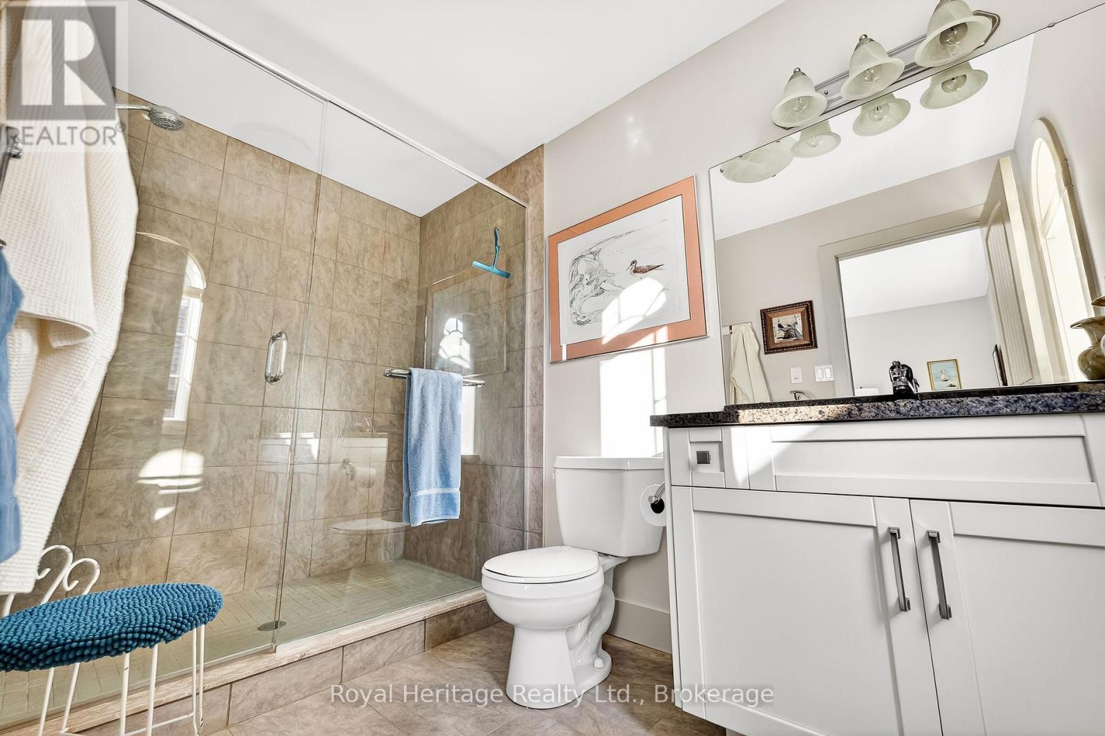 32 Edgewater Drive Property Photo 24