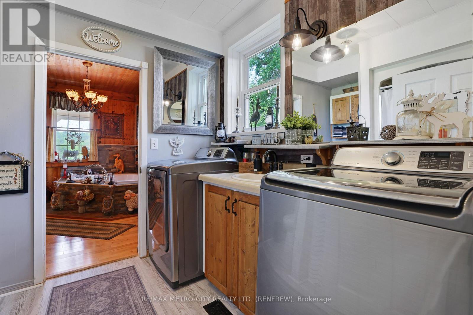 155 Storie Road Property Photo 14