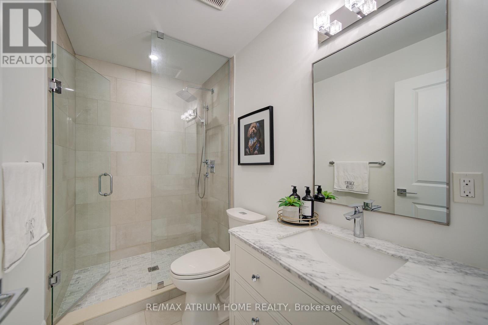 2 - 111 Wilson Street E Property Photo 17
