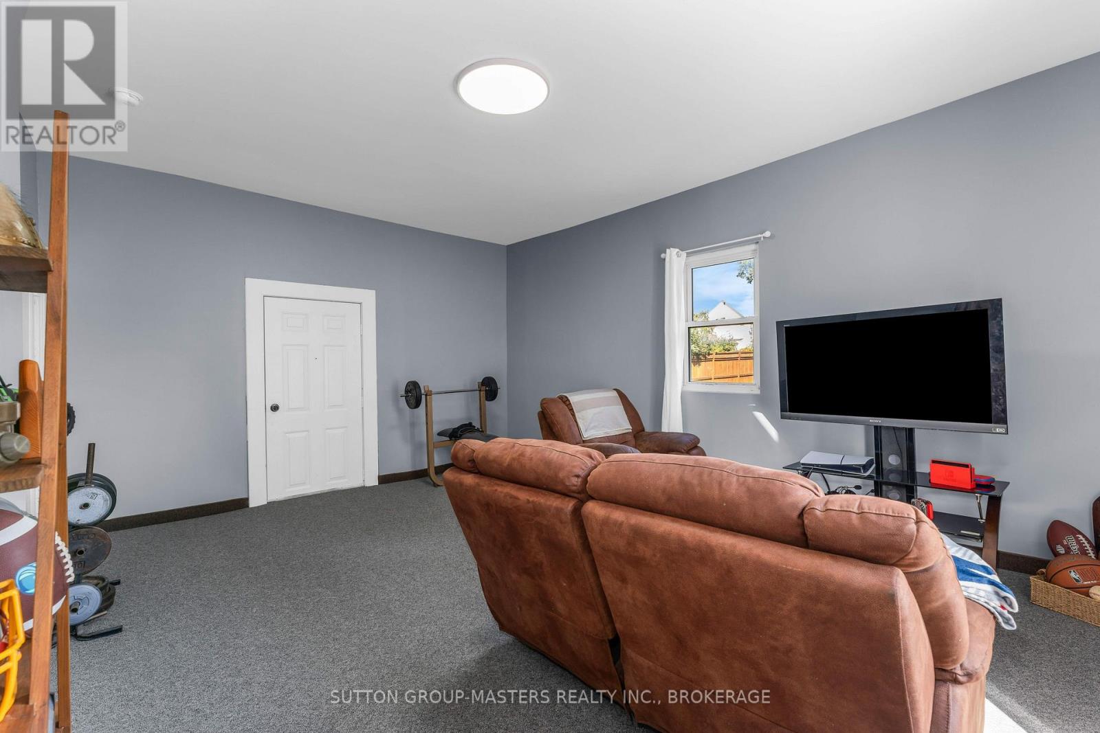 14 Wiltse Street E Property Photo 20