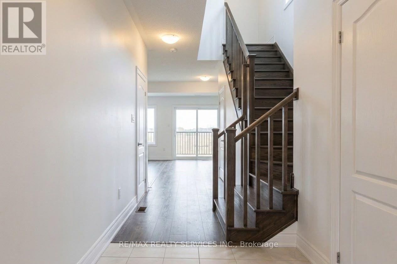 71 Sunset Way Property Photo 2