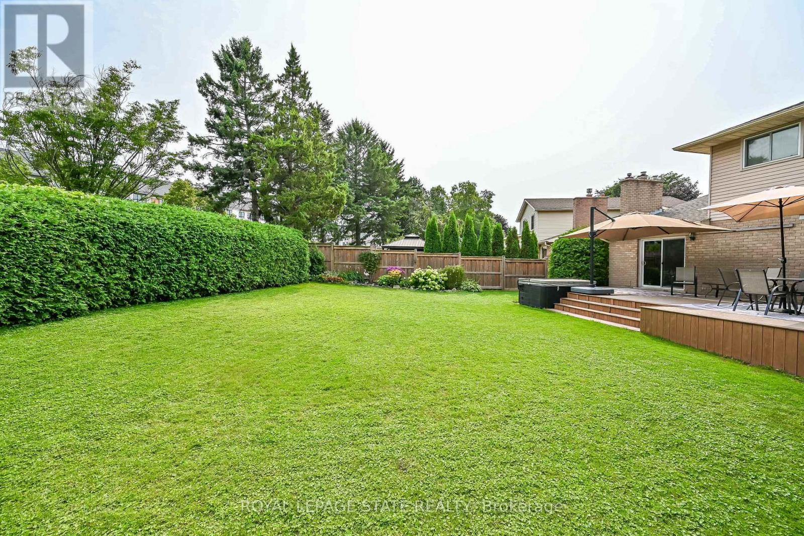 621 Tomahawk Crescent Property Photo 41