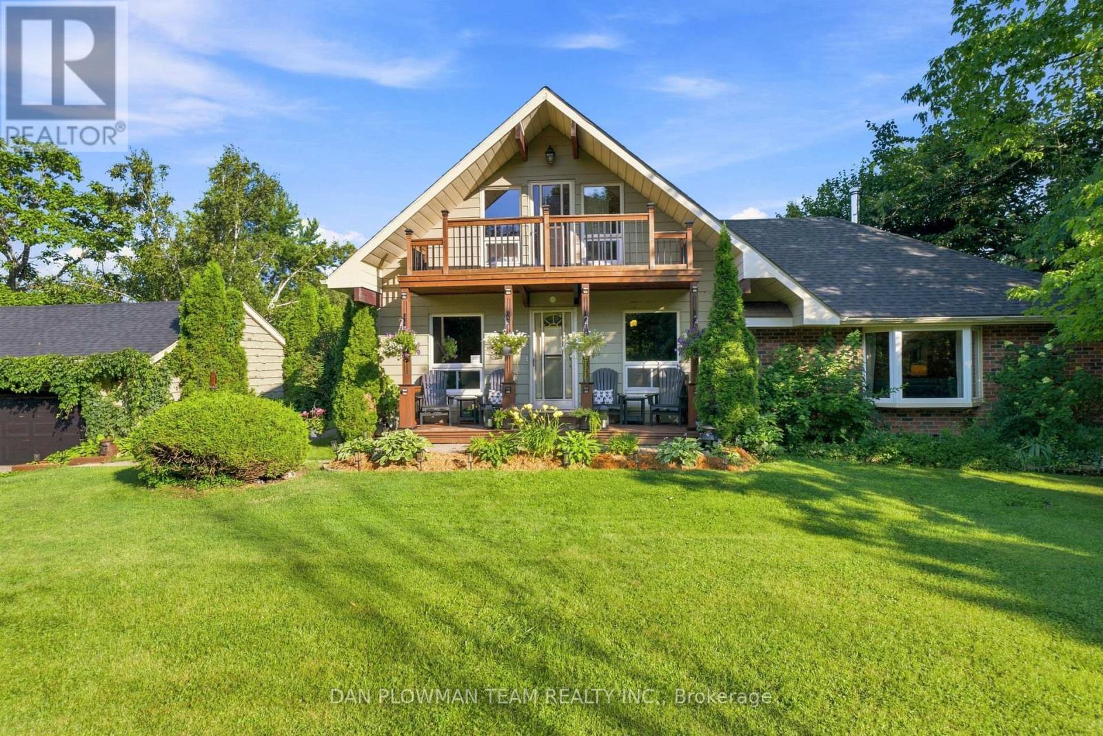 9 Valley Road Property Photo 2
