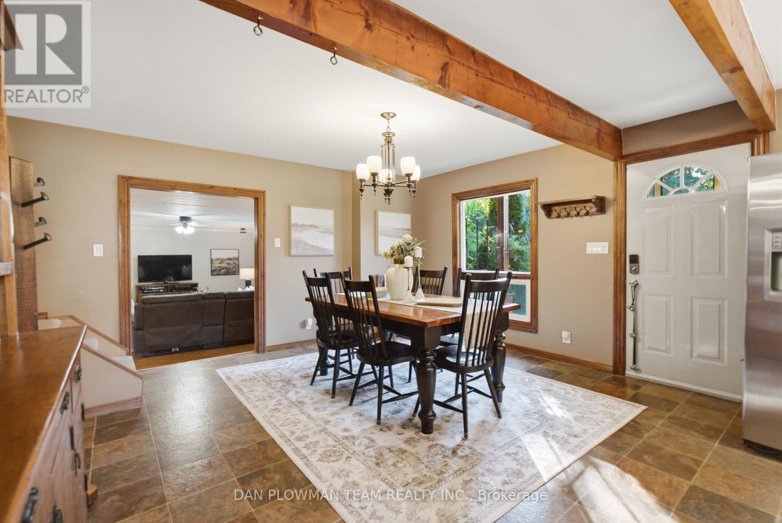 9 Valley Road Property Photo 9