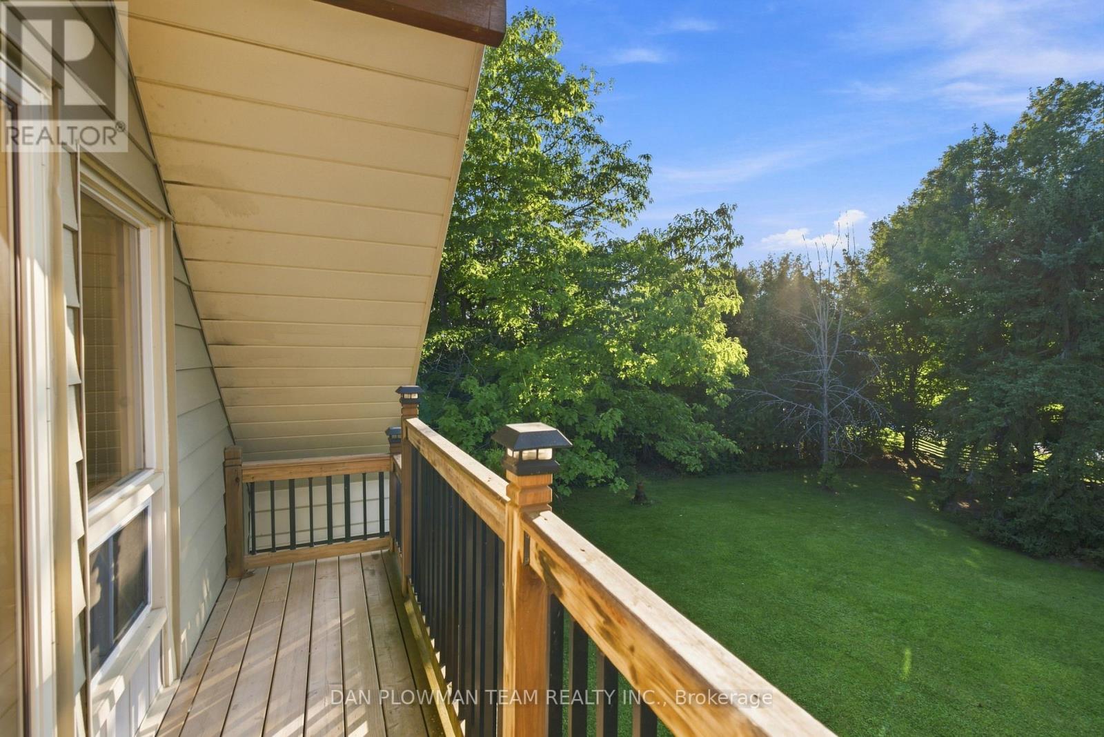 9 Valley Road Property Photo 25