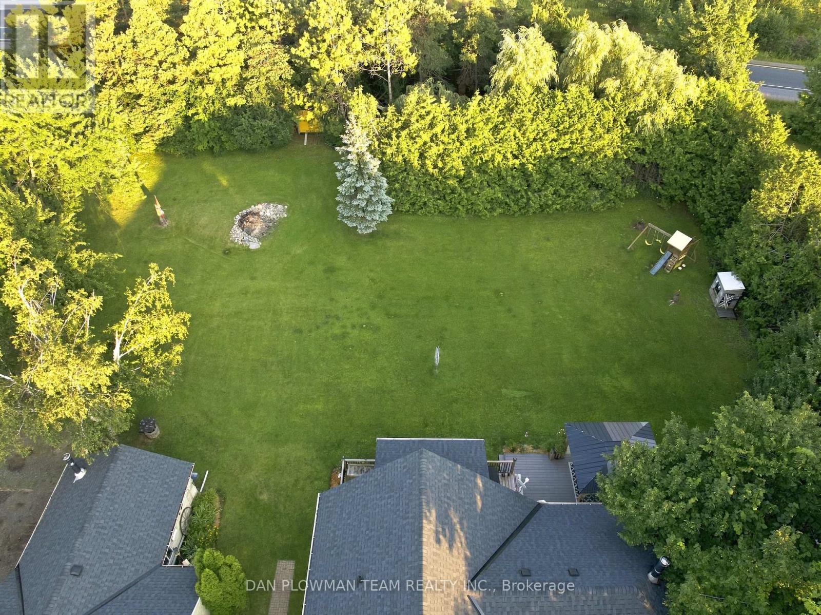 9 Valley Road Property Photo 43