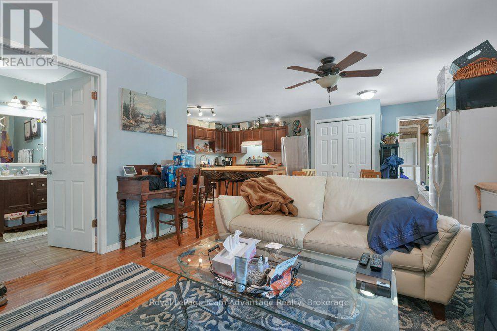 30 Hanna Road Property Photo 28