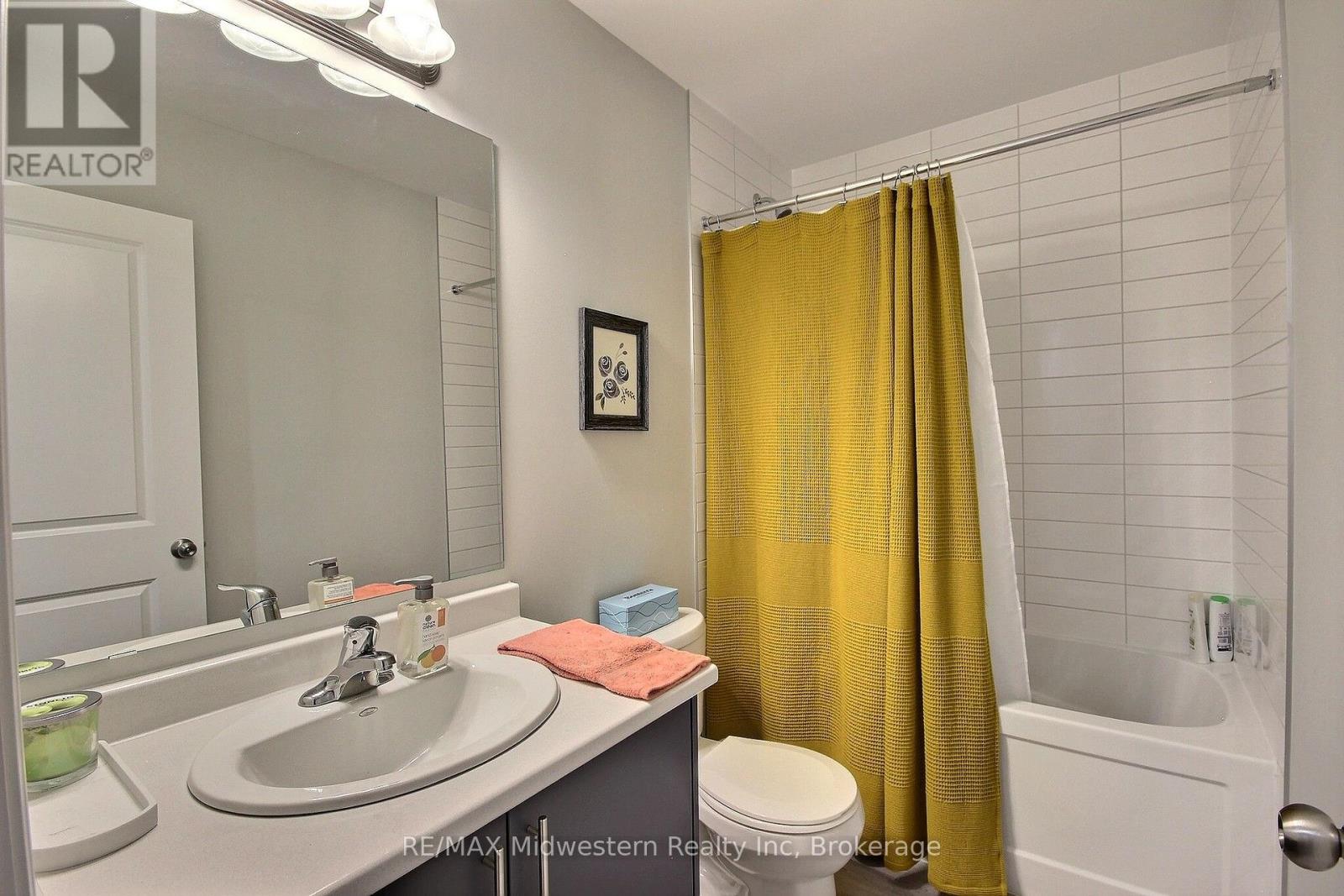 35 - 287 Chapel Hill Drive Property Photo 10