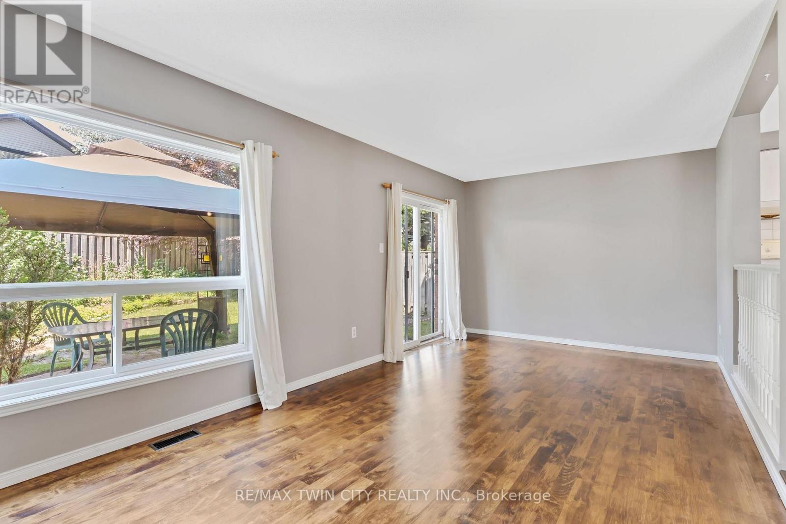 129 Kovac Road Property Photo 8
