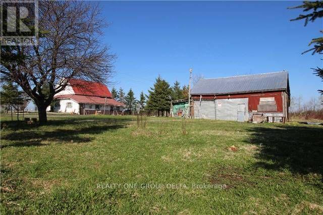 772789 HIGHWAY 10 Property Photo 1