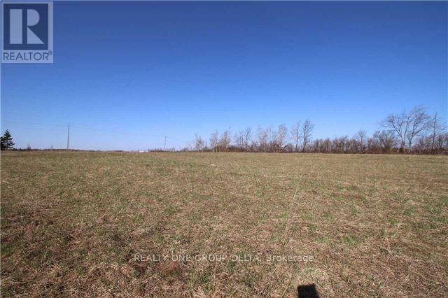 772789 Highway 10 Property Photo 2