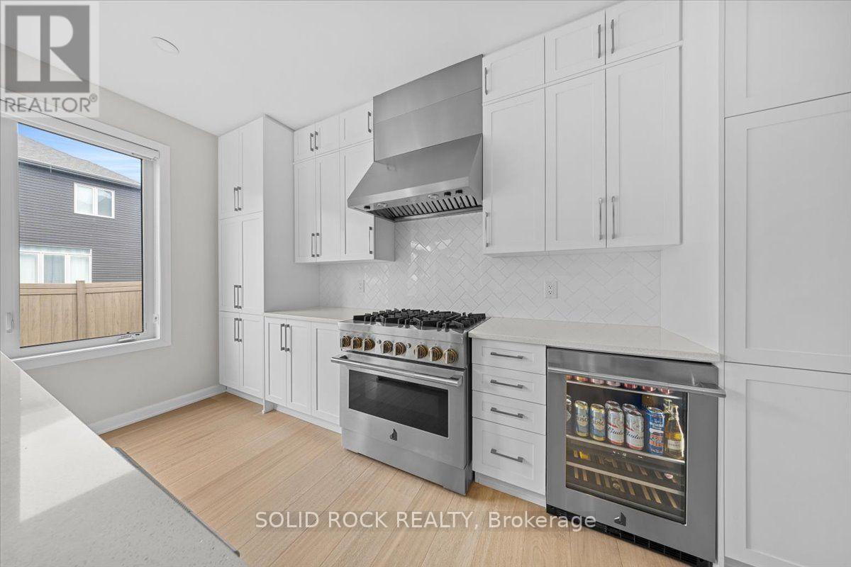 74 Ascari Road Property Photo 14