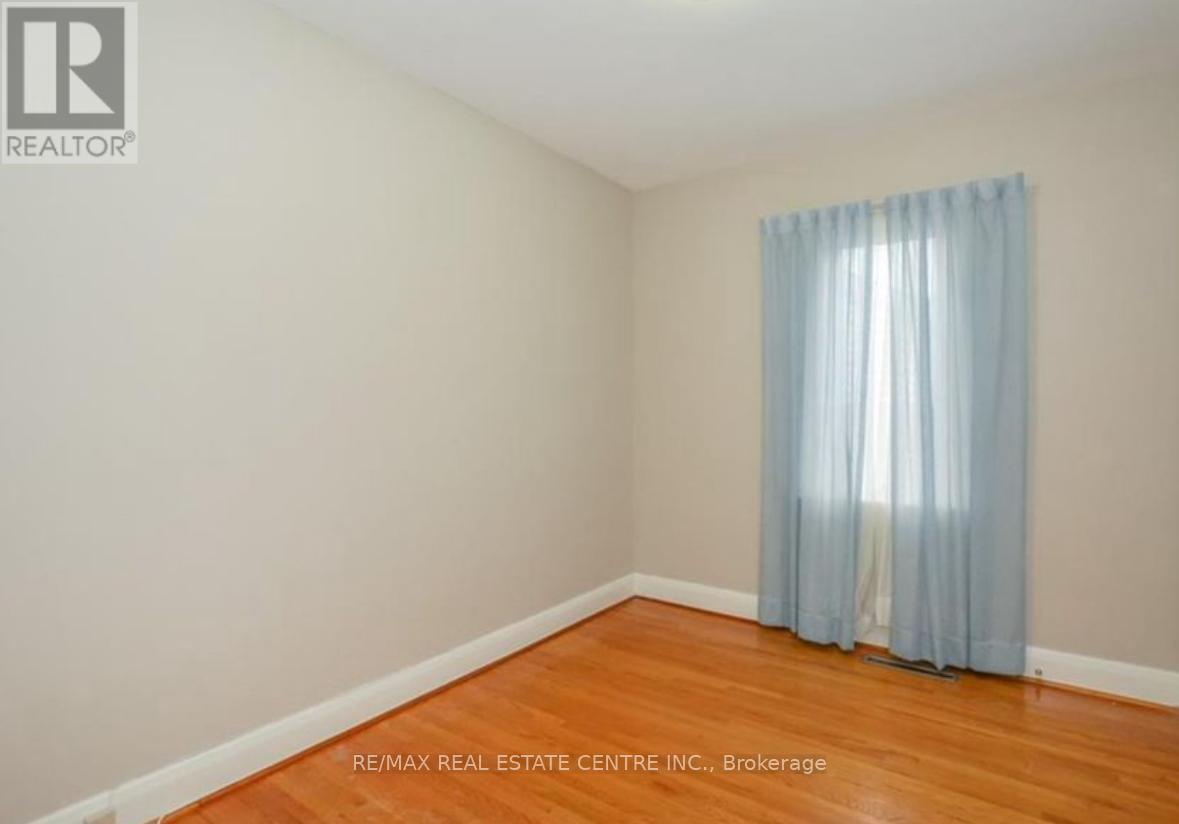 Main - 37 Mckenzie Avenue Property Photo 5