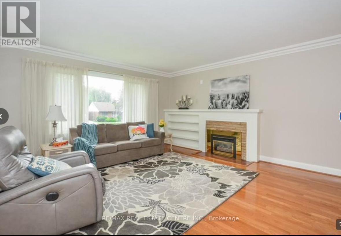 Main - 37 Mckenzie Avenue Property Photo 8