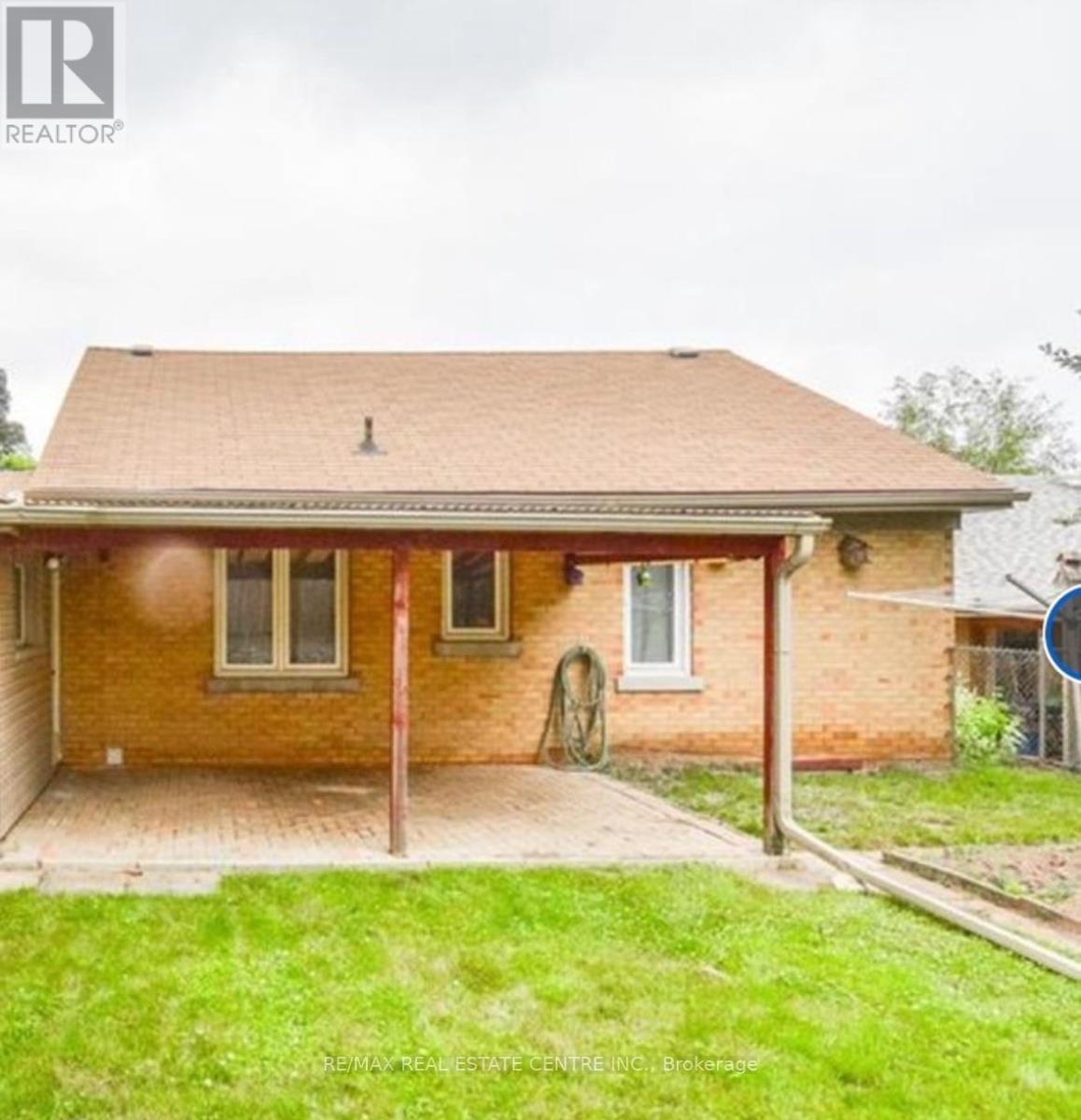 Main - 37 Mckenzie Avenue Property Photo 14