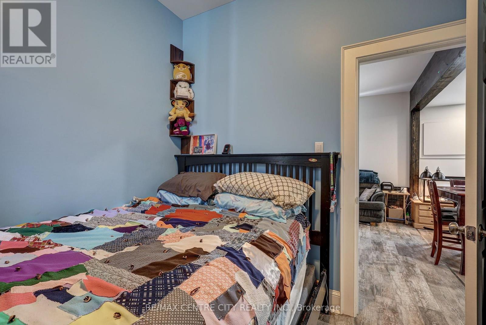 88 Flora Street Property Photo 13