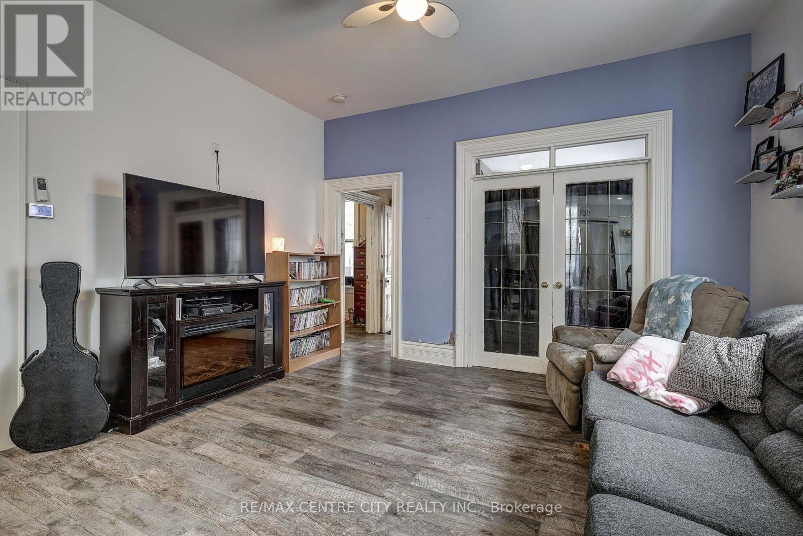 88 Flora Street Property Photo 16