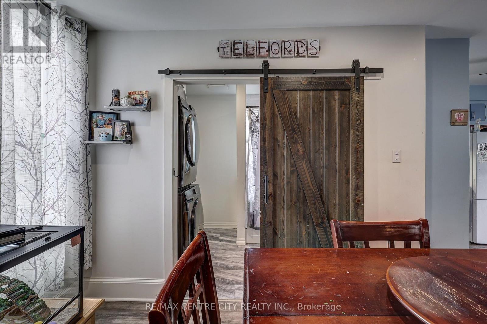88 Flora Street Property Photo 21
