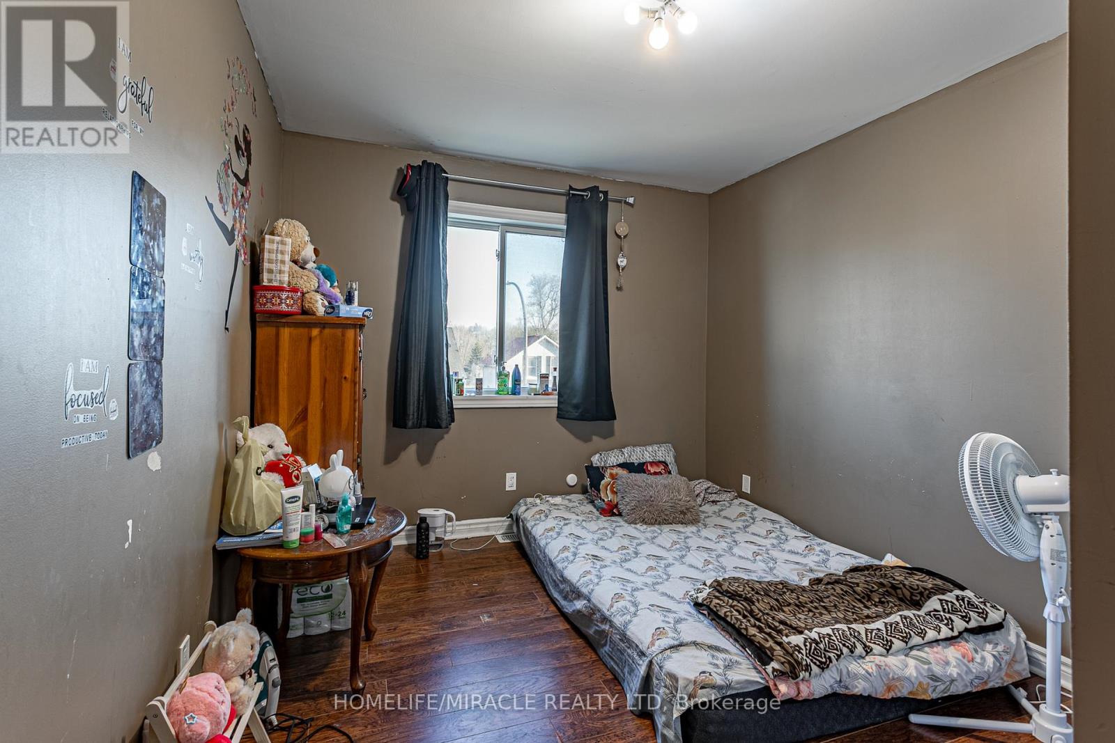257 Dundas Street N Property Photo 26