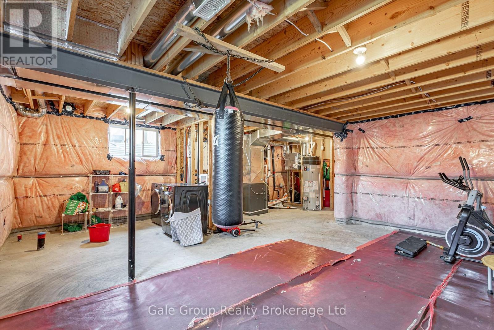 38 Amber Street Property Photo 28