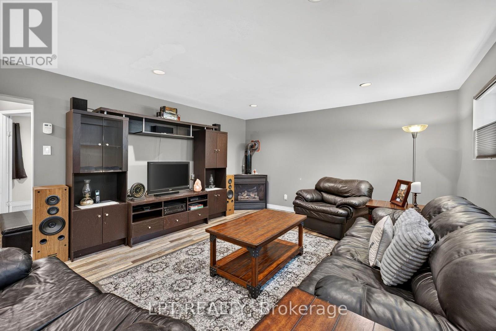 7806 Alfred Crescent Property Photo 31