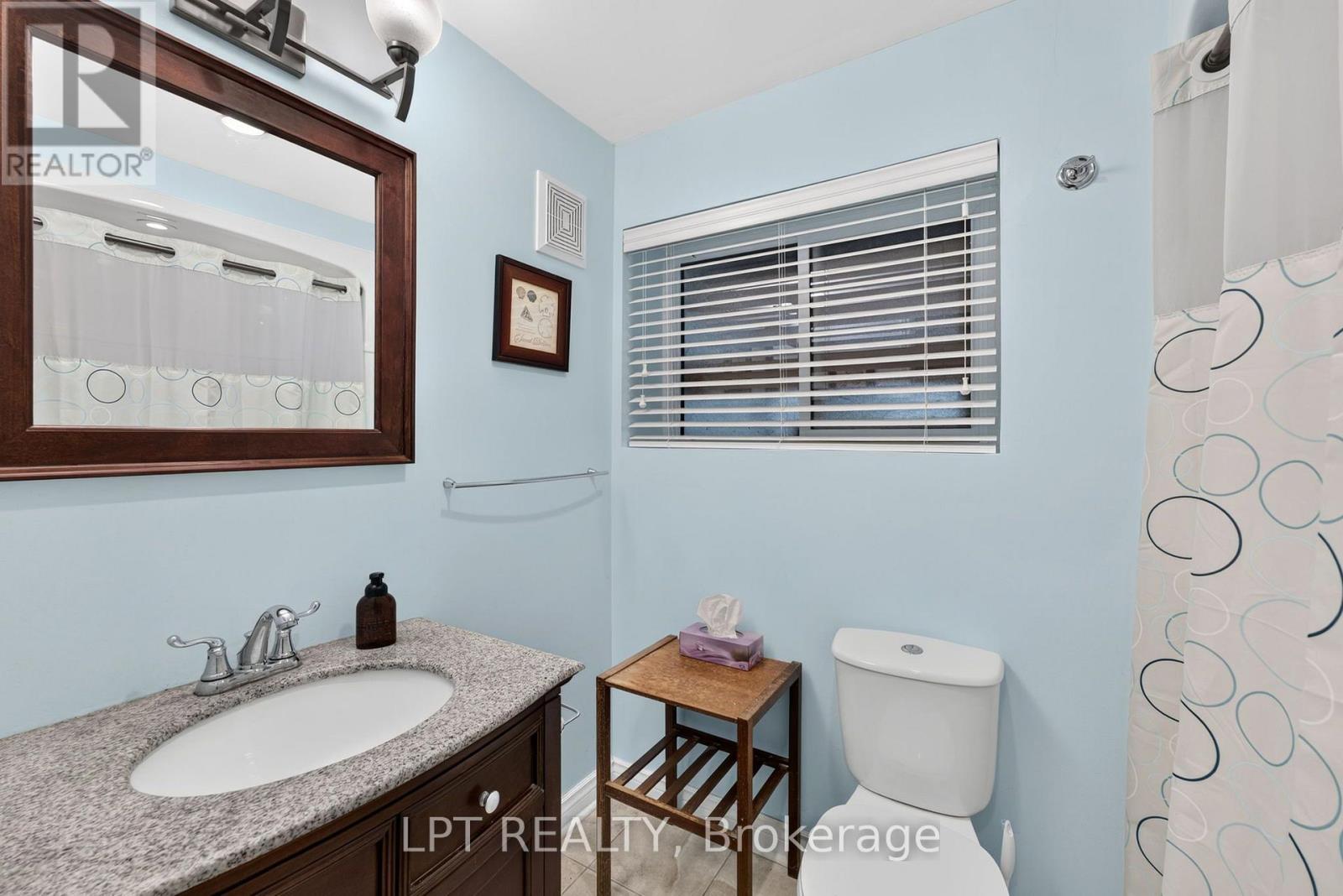 7806 Alfred Crescent Property Photo 34