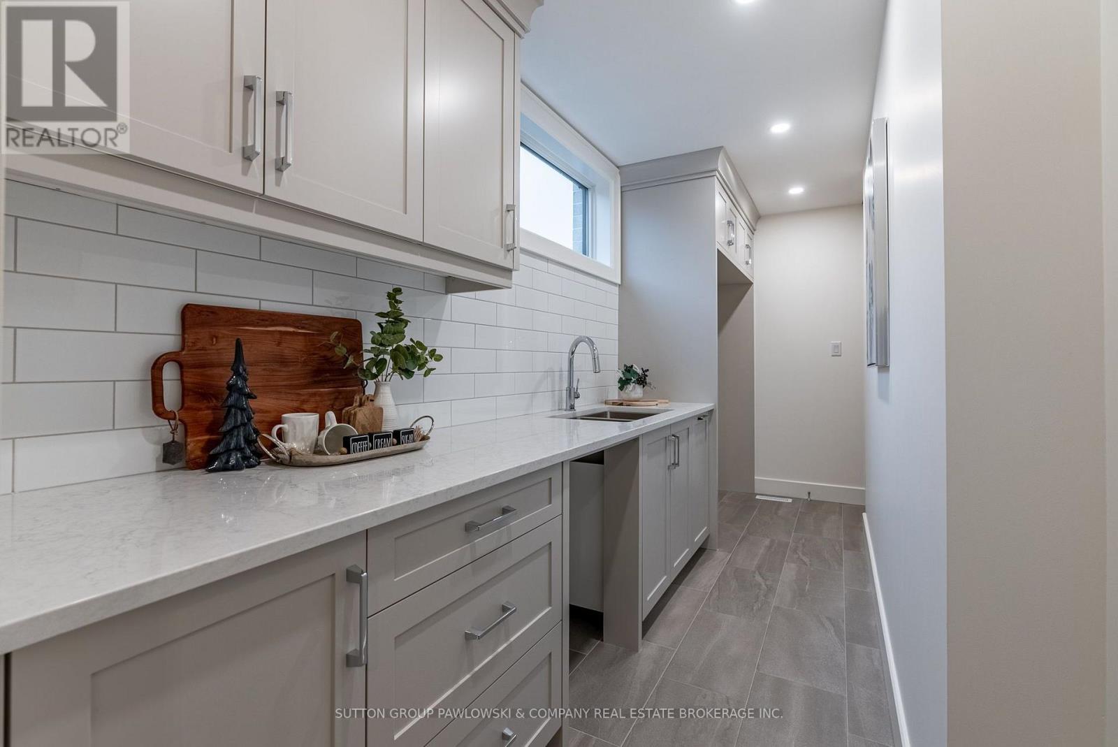 Lot #65 - 6 Bayshore Drive Property Photo 16
