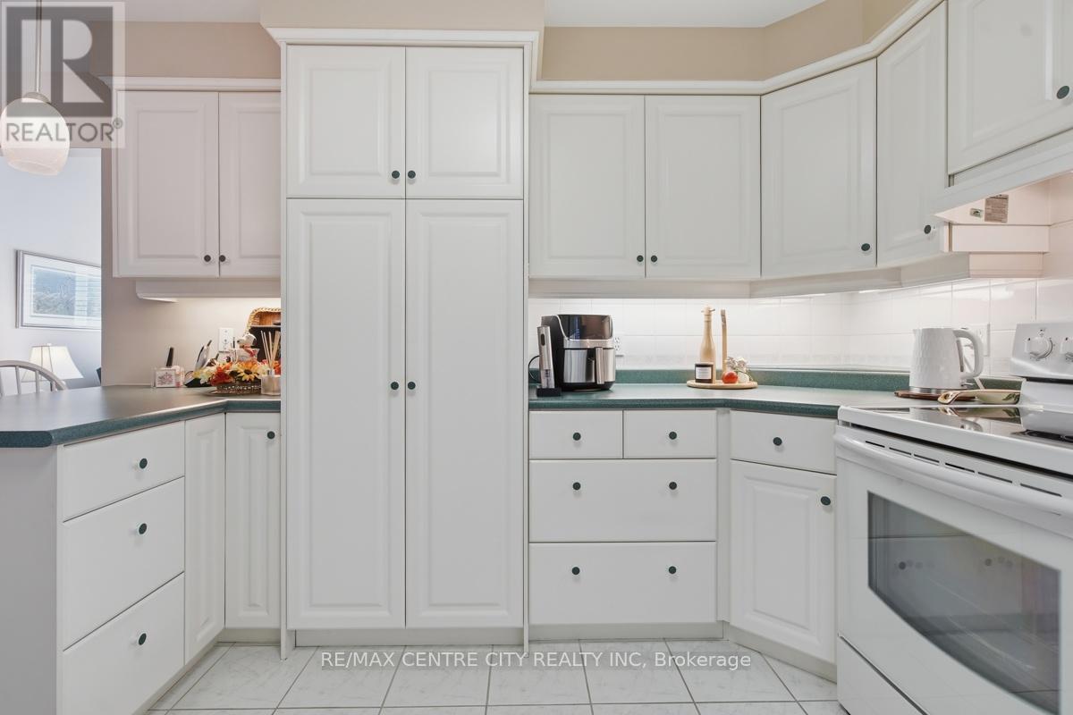 48 Ilderbrook Circle Property Photo 14