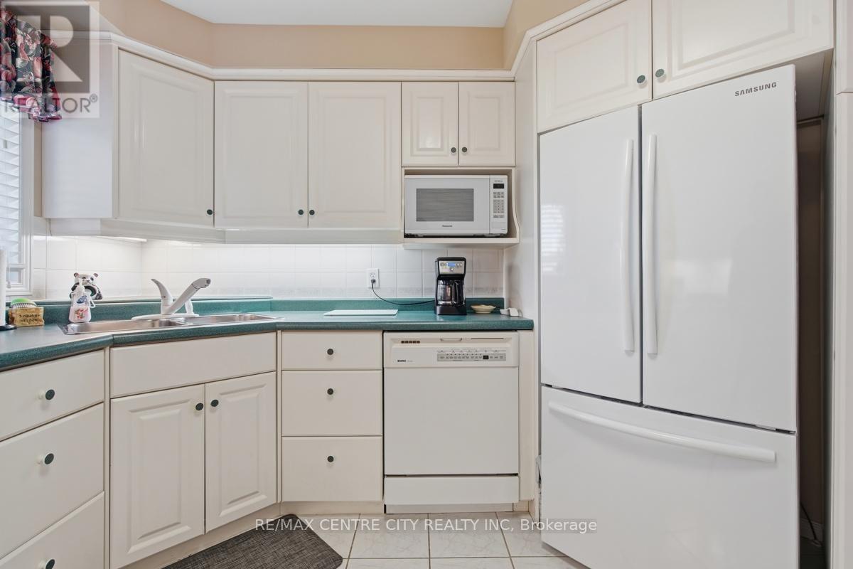 48 Ilderbrook Circle Property Photo 15
