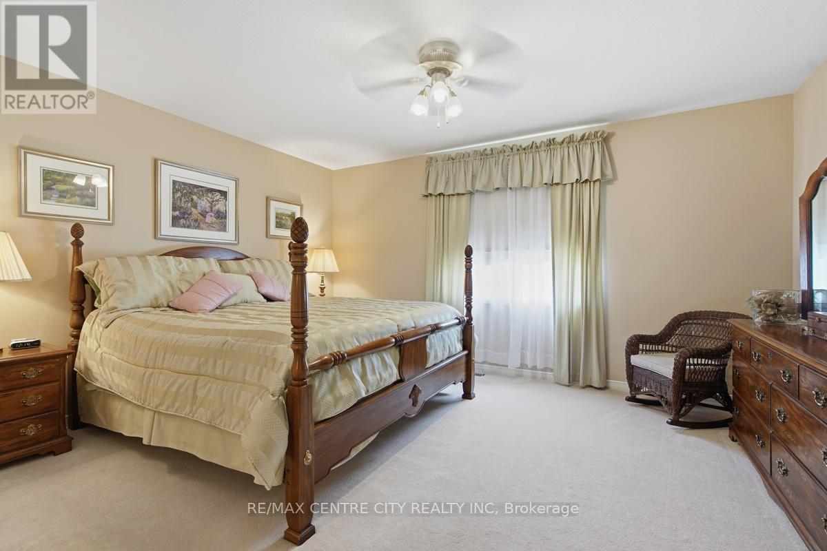 48 Ilderbrook Circle Property Photo 19